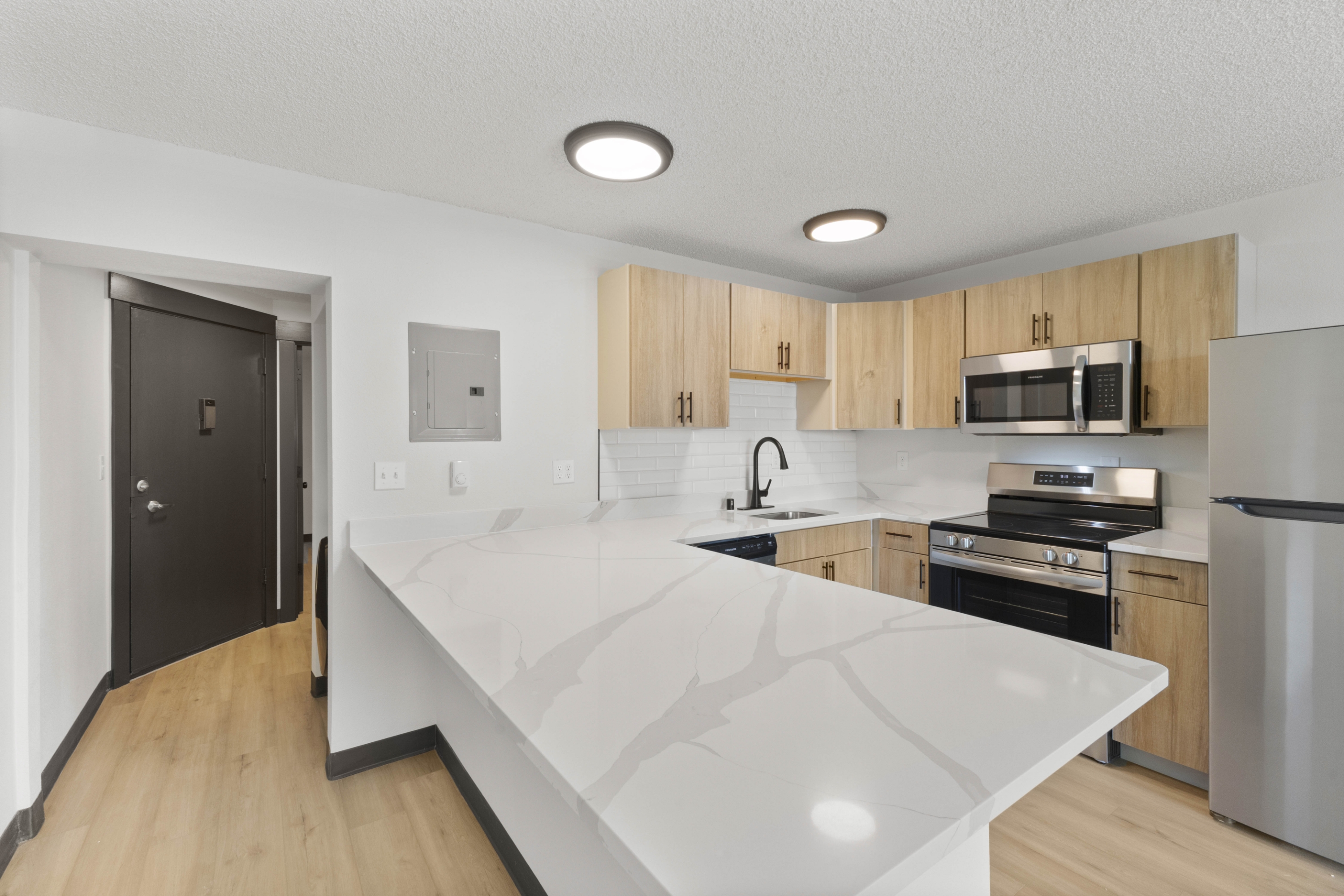 501 South 7th Street - 17